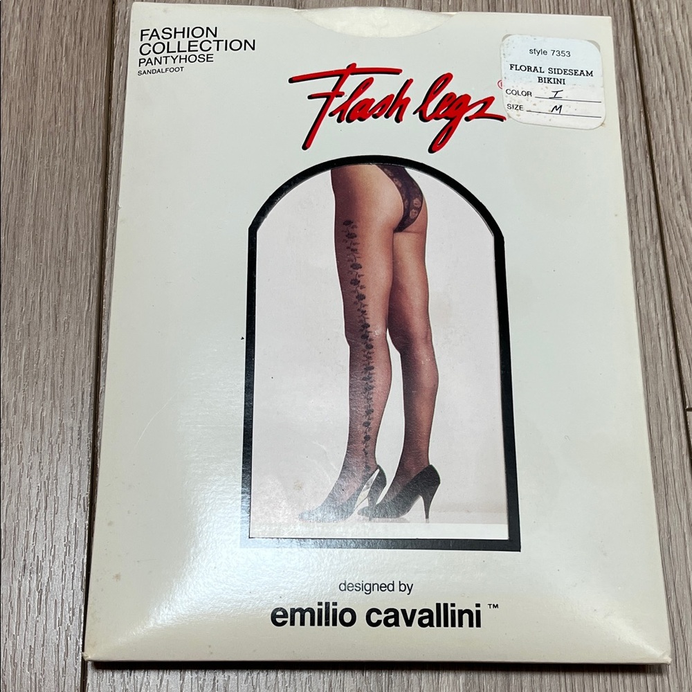Emilio Cavallini VTG White/Ivory Floral side Pantyhose Sz M new in box